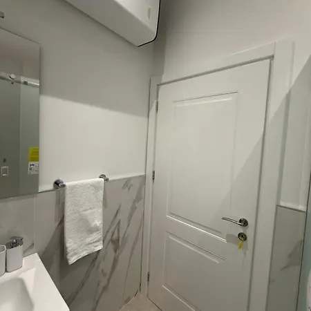 Riviera Apartmán *